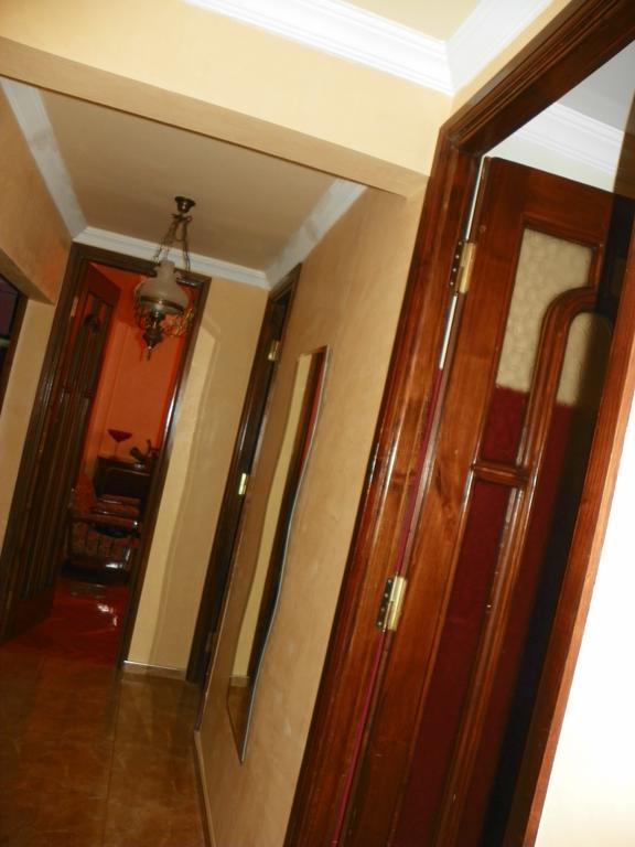 Apartment Rusudan バトゥーミ 部屋 写真