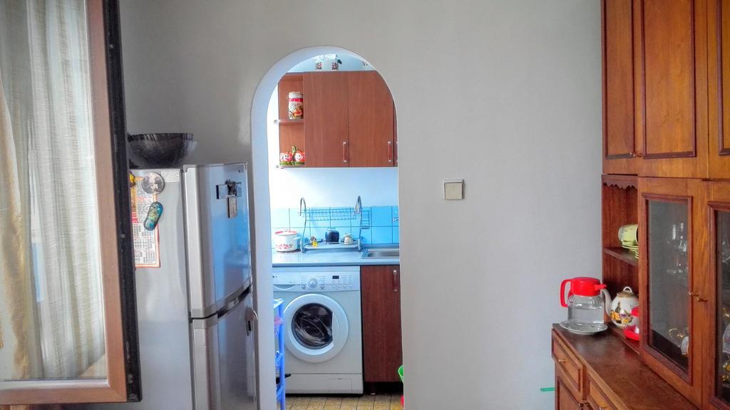 Apartment Rusudan バトゥーミ エクステリア 写真