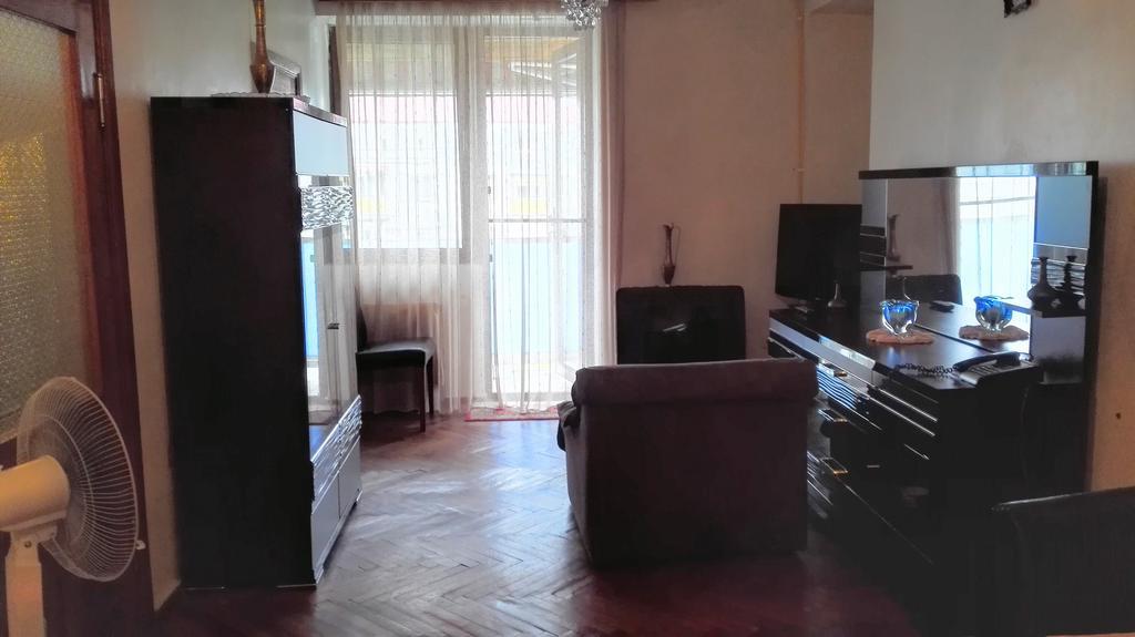 Apartment Rusudan バトゥーミ エクステリア 写真