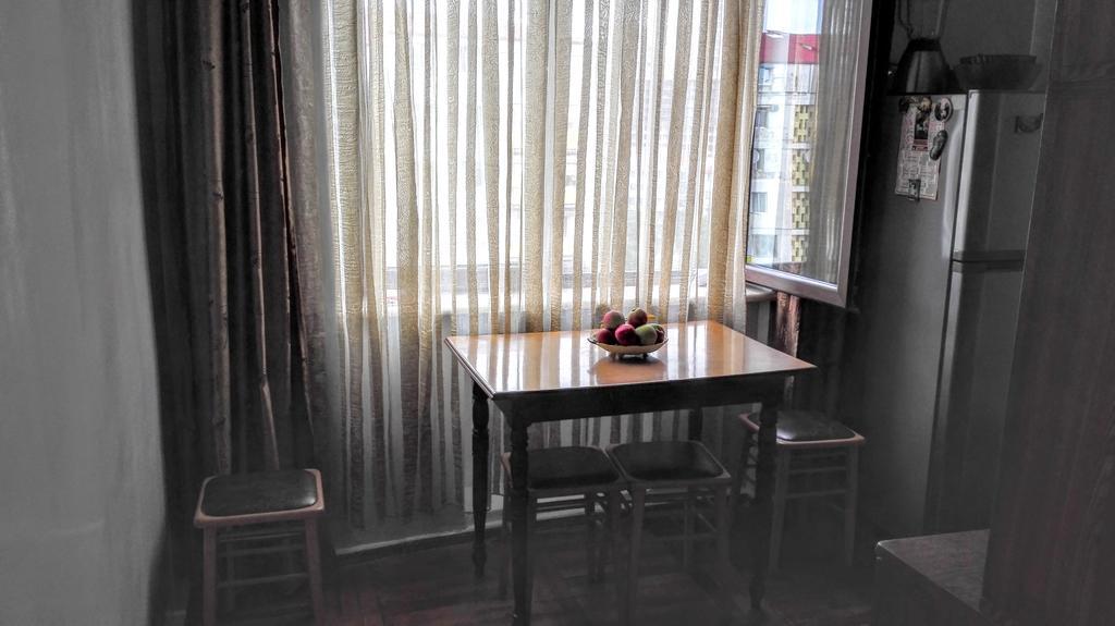 Apartment Rusudan バトゥーミ エクステリア 写真