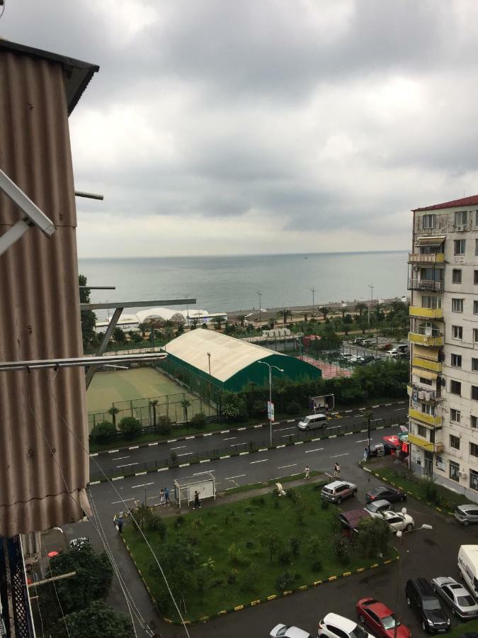 Apartment Rusudan バトゥーミ エクステリア 写真